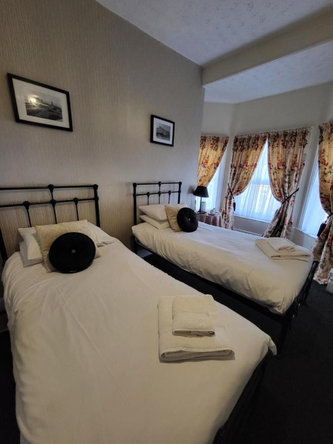 The Collingwood Guest House Great Yarmouth Exteriör bild