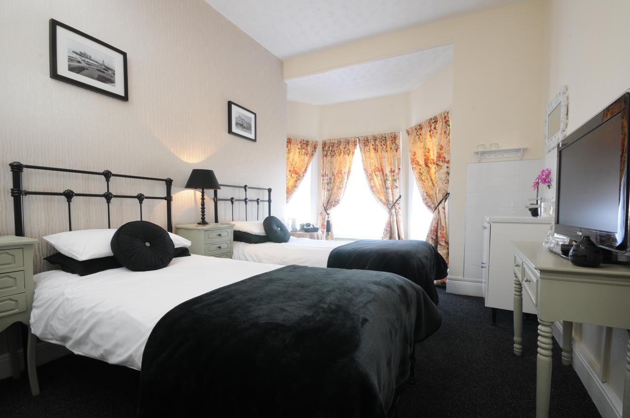 The Collingwood Guest House Great Yarmouth Exteriör bild